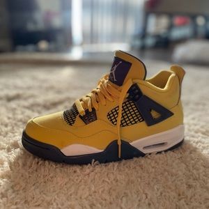 Air Jordan 4 Retros GS Lightning